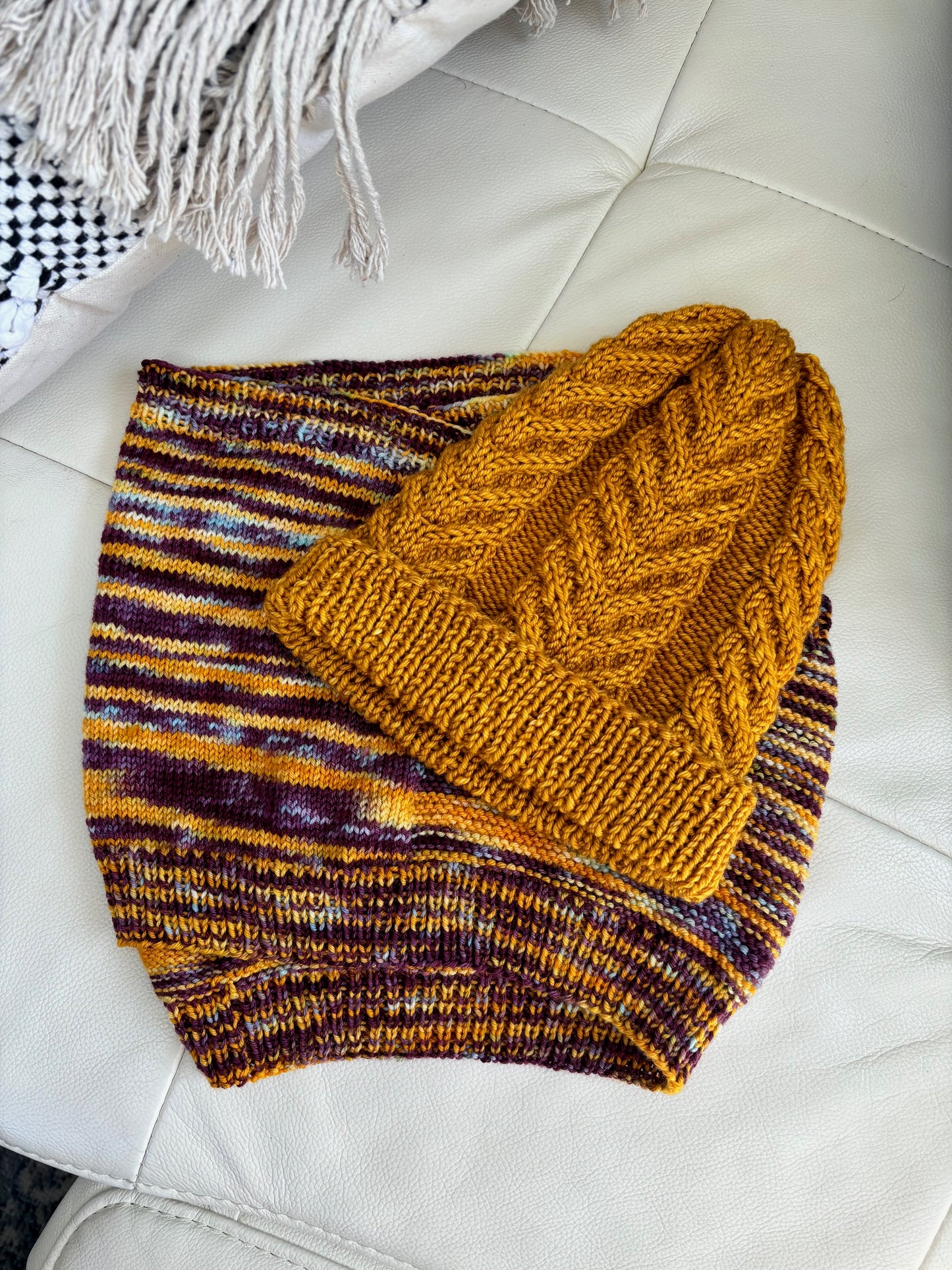 Antler Toque Kit (Free pattern by Tin Can Knits)