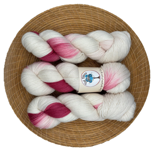 Yogurt Parfait - Polwarth Fingering - (Assigned Pooling)