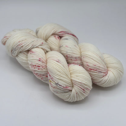 White Butterfly - Merino Dk