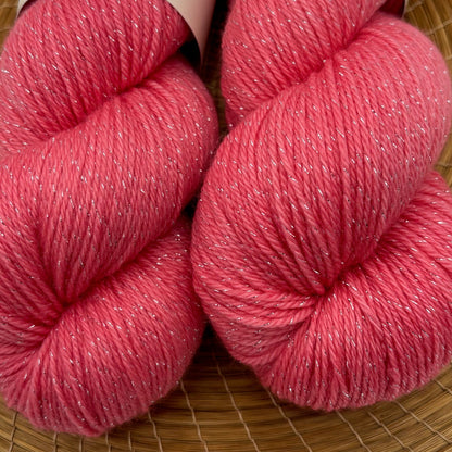 Neon Flamingo - Merino Lurex Fingering